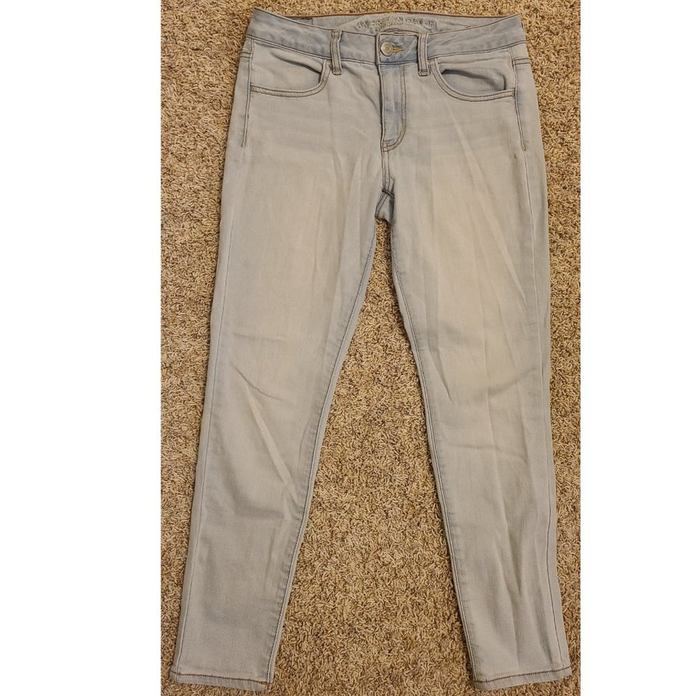 Light Wash AEO Jeggings